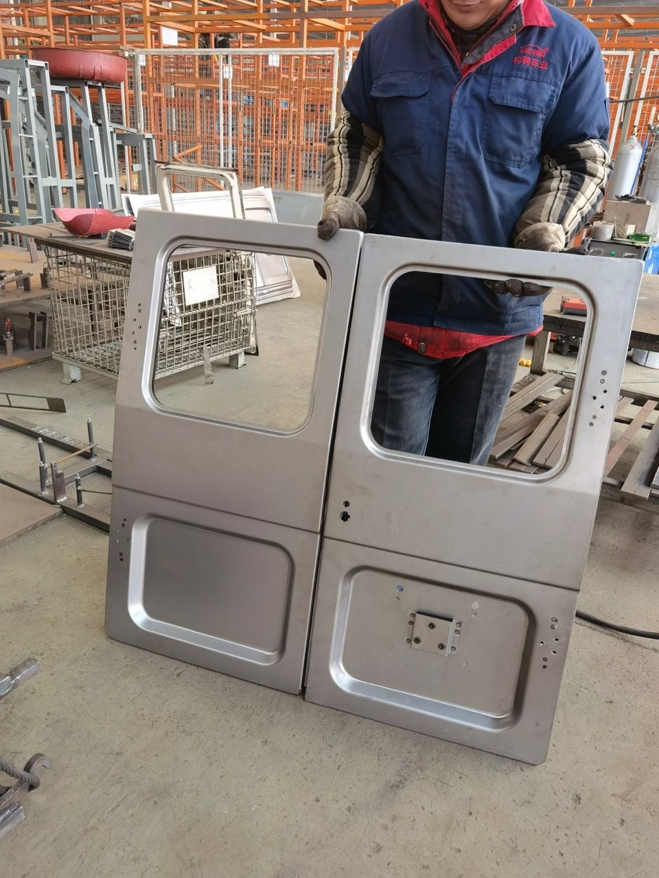 40series バックドアパネル 観音開き用 RH ASSY