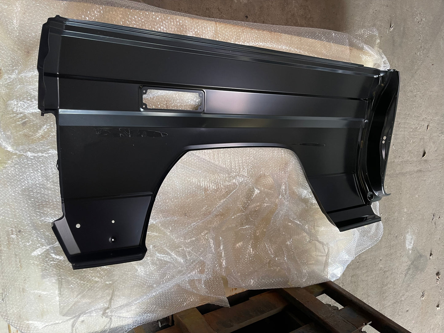 70series BJ,FJ,HZJ73,74などミドル用 クォーターパネル LH ASSY